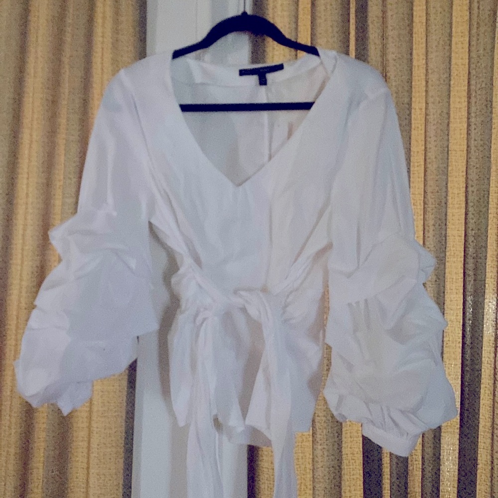 WHBM Stunning white blouse